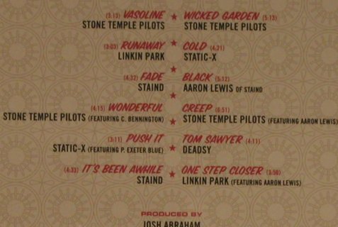V.A.Family Values Tour 2001: Stone Temple Pilots..Linkin Park, Elektra(), D, 12 Tr., 2002 - CD - 96591 - 4,00 Euro