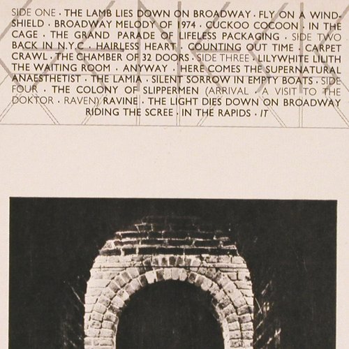 Genesis: The Lamb Lies Down On Broadway, Charisma(CGS 101), UK, Foc, 1974 - 2LP - V4924 - 17,50 Euro
