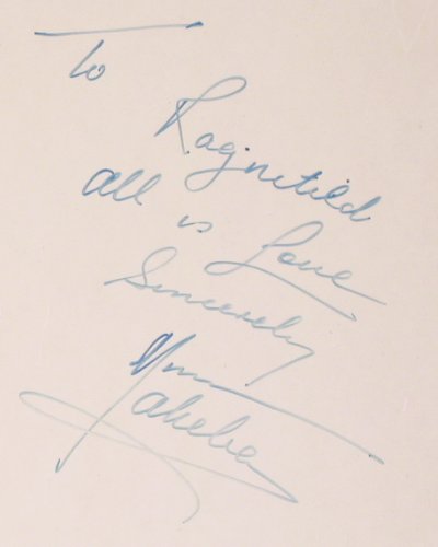 Makeba,Myriam: Same, Signature, rec.in bad cond., Camden (CDS 1068), UK,vg--/m-, 1970 Typ: LP Best.-Nr.: V4743 Preis: 9,00 Euro